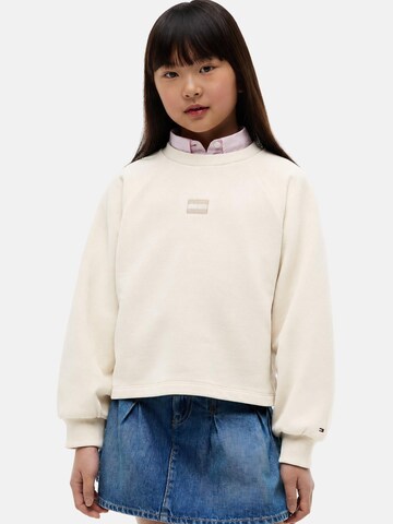 TOMMY HILFIGER Bluzka sportowa 'TONAL FLAG RAGLAN CREW FELPA' w kolorze biały
