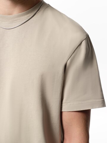 ABOUT YOU x Jaime Lorente TShirt 'Danilo' (GOTS) in Beige