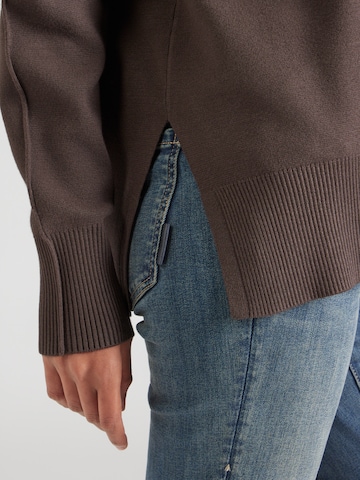 COMMA Pulover | rjava barva