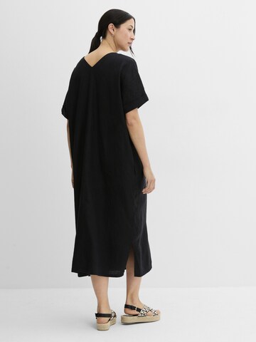 bonprix Zomerjurk in Zwart