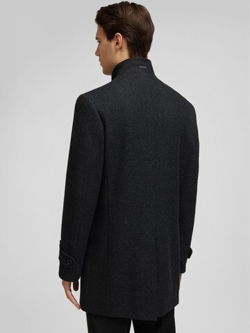 HECHTER PARIS Between-Seasons Coat in Grey