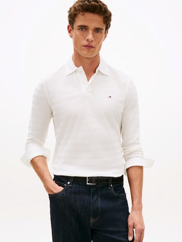 TOMMY HILFIGER Bluser & t-shirts 'HERRINGBONE' i hvid: forside