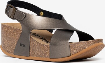 Bayton Sandalen met riem 'Rea' in Grijs