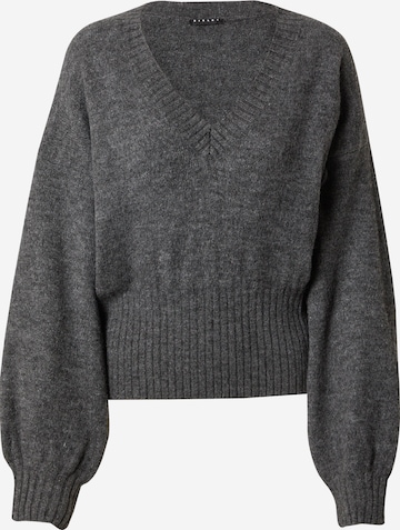 Sisley Sweater in Grey: front