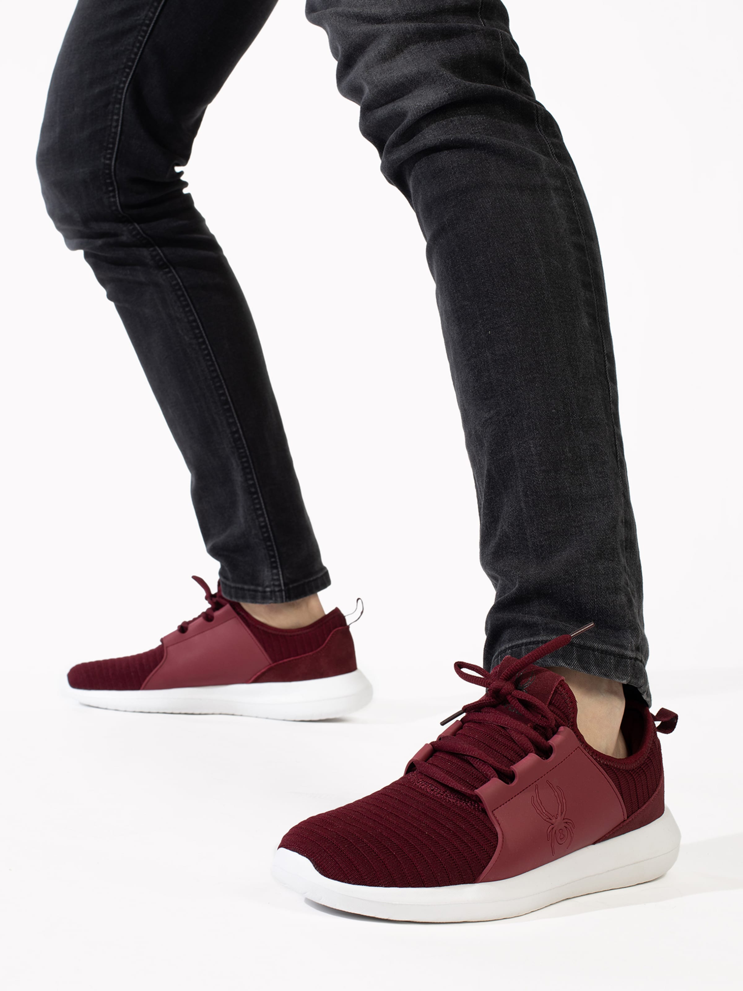 Baskets basses 'Aron' Spyder en rouge