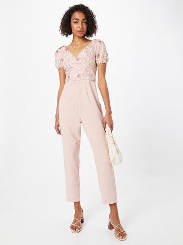 Chi Chi London Jumpsuit i rosa