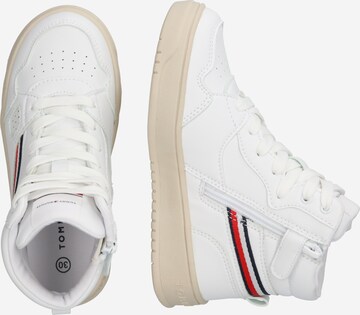 TOMMY HILFIGER Sneakers in White