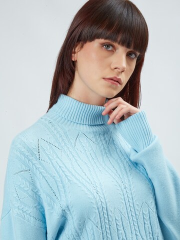 Influencer Pulover | modra barva