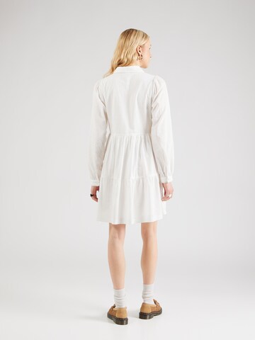 Robe-chemise 'TIA' Y.A.S en blanc