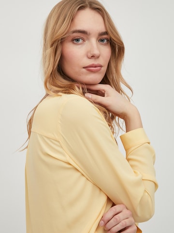 VILA Блуза в жълто
