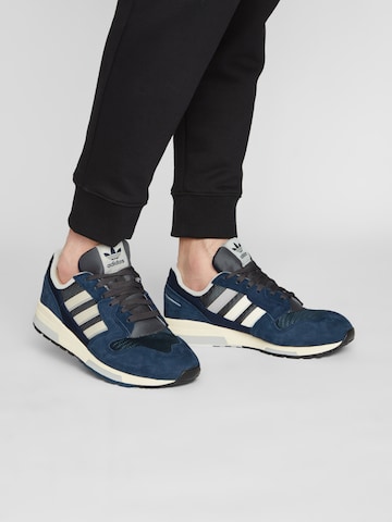 Baskets basses 'ZX 420' ADIDAS ORIGINALS en bleu : devant