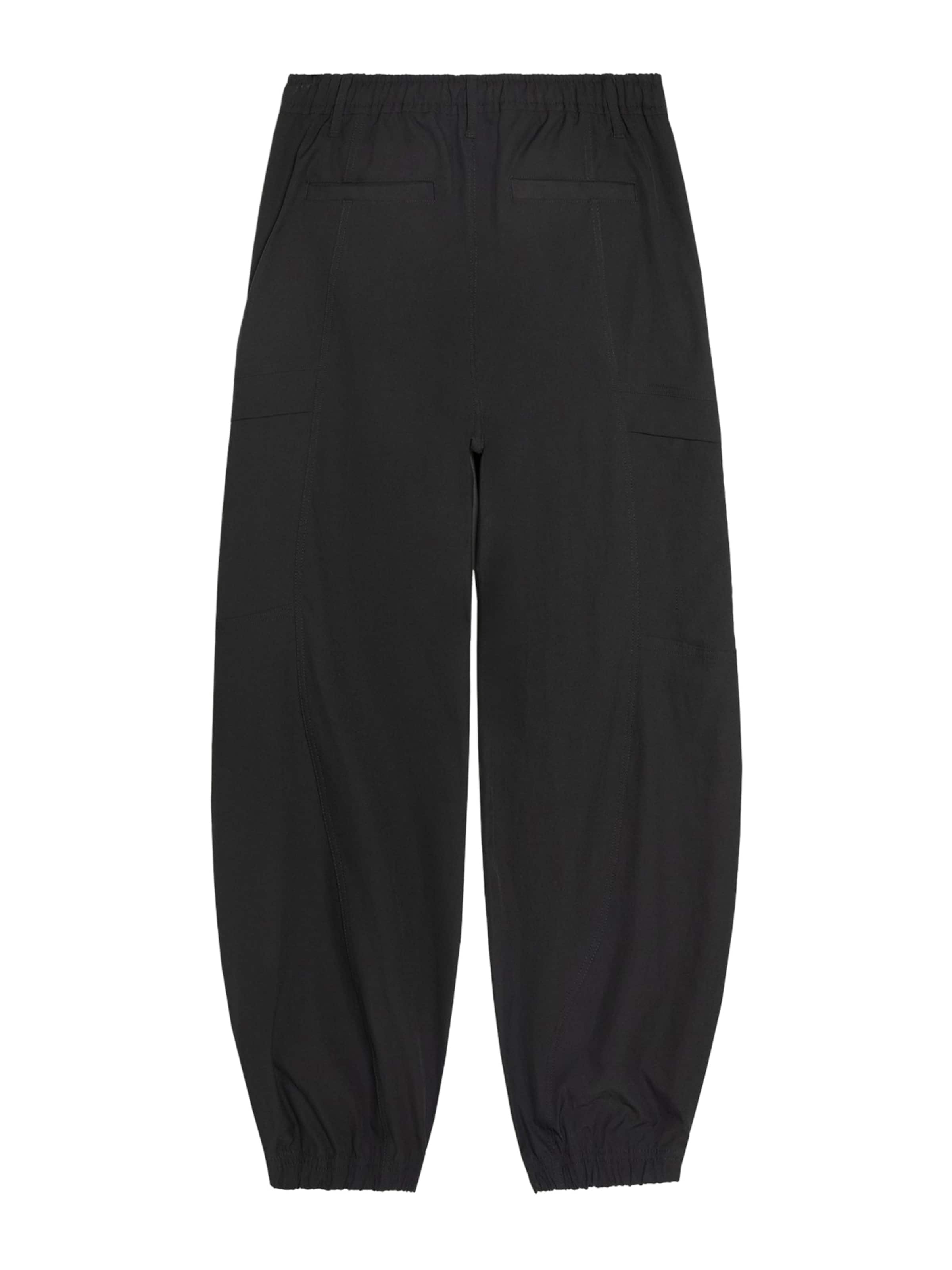 Bershka Дънки Tapered Leg Карго панталон в черно