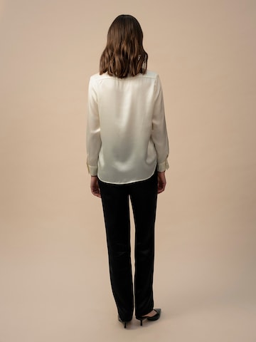 Chemisier 'Alva' Anse Victorin en beige