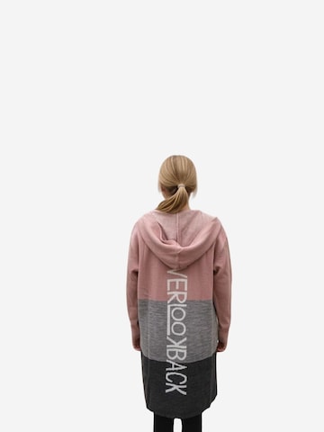 Hilal Akinci Kids Gebreid vest 'HİLAL AKINCI KİDS Kinder Strickjacke mit Knopfleiste' in Gemengde kleuren