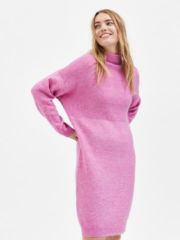 SELECTED FEMME Gebreide jurk 'Mola' in Roze