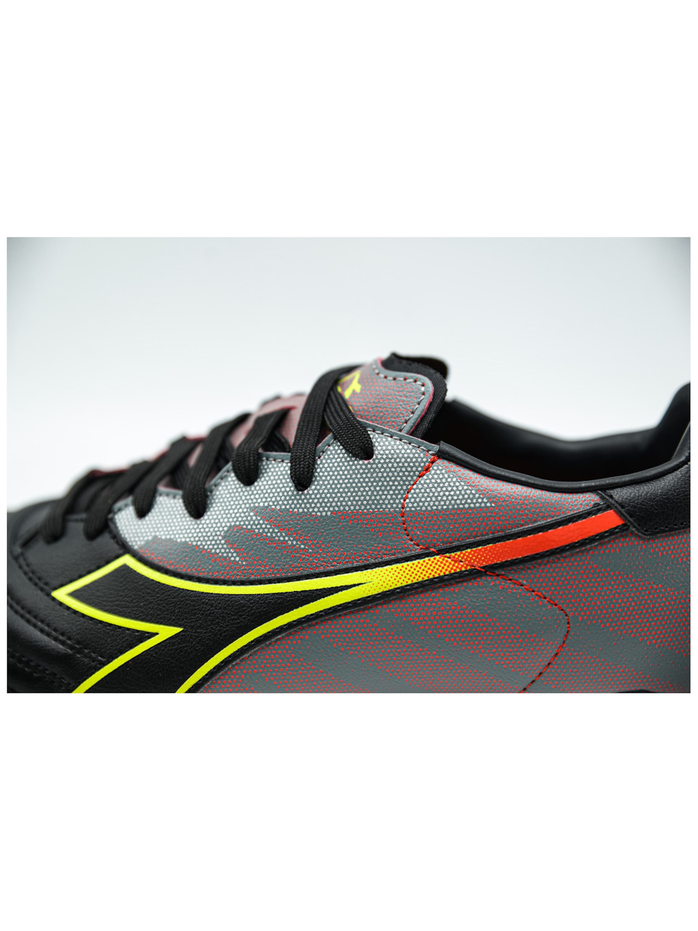 Diadora - Zapatillas de fútbol en Mezcla de colores