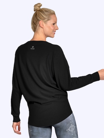 Magadi Sportpullover 'Anna'‌‌‌‌‌‌‌‌ in Schwarz