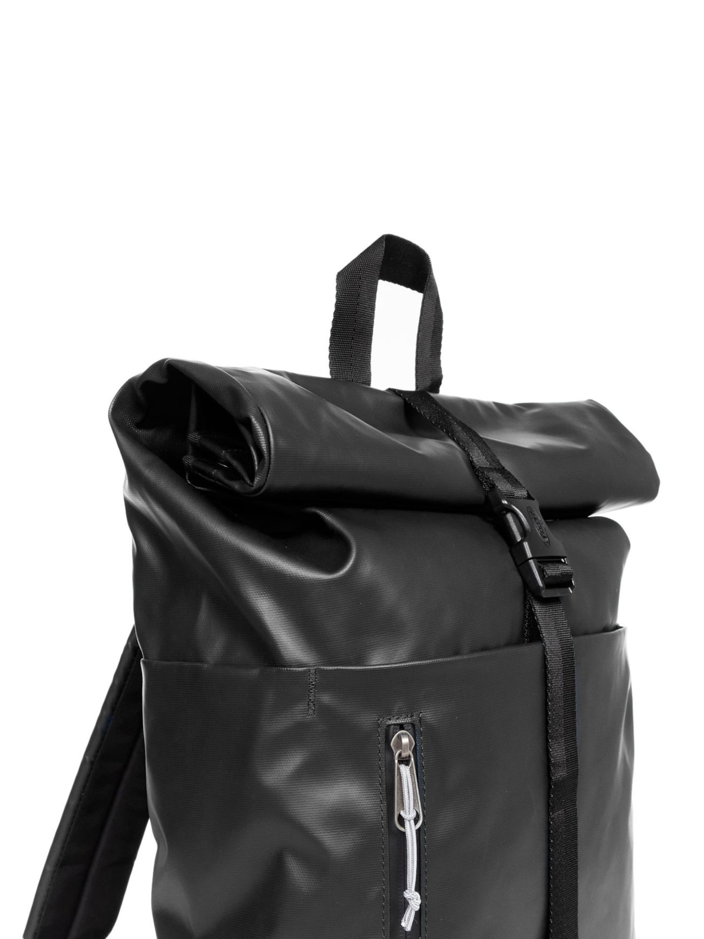 Sac à dos EASTPAK en noir