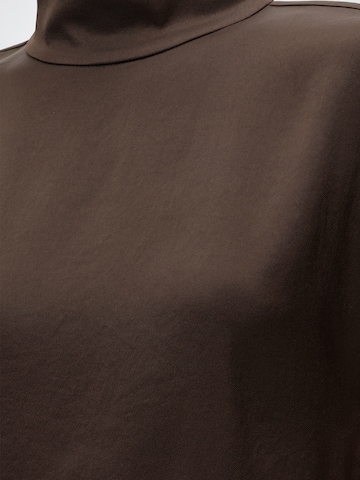 DRYKORN - Blusa 'ALARIA_1' em castanho
