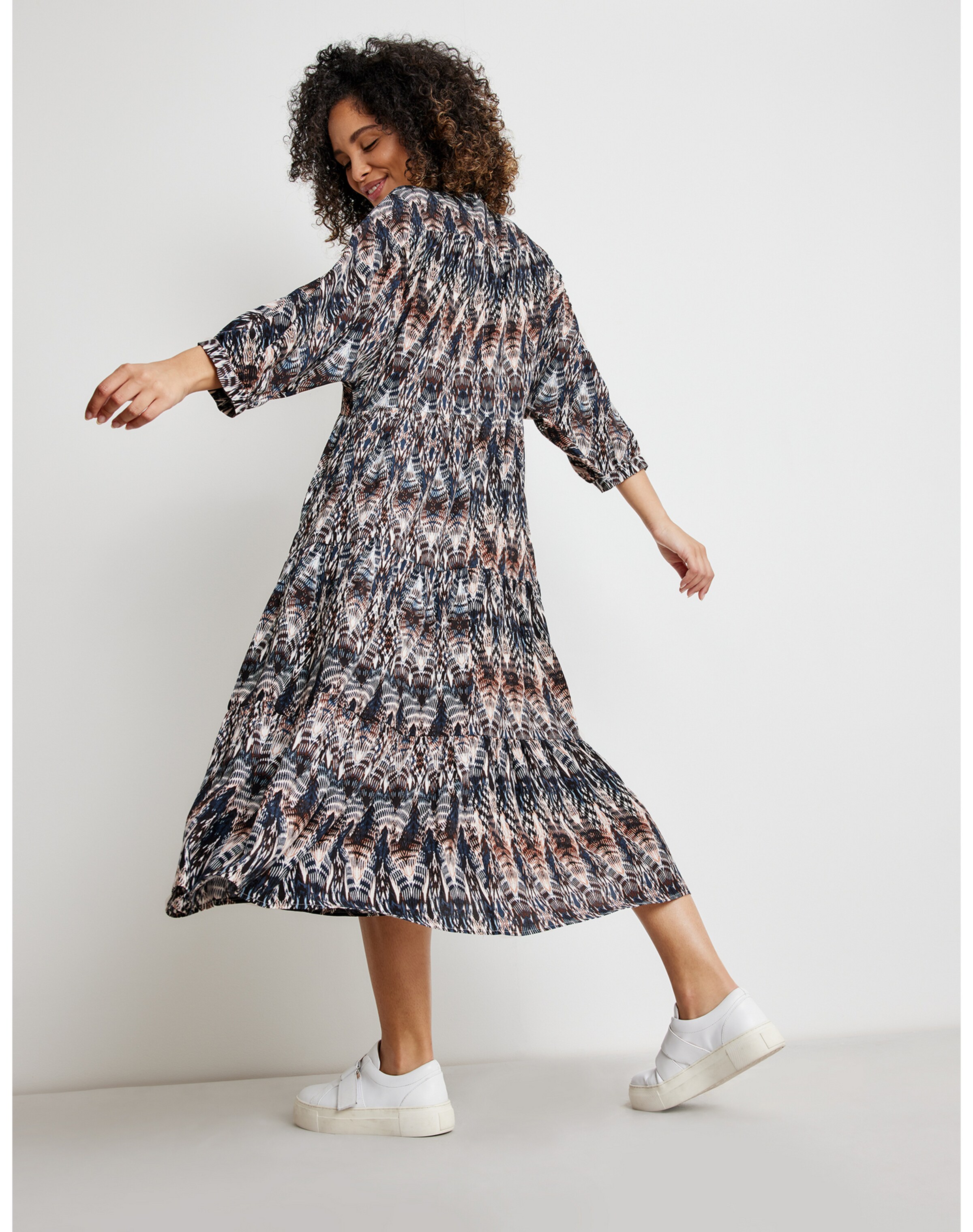 Robe GERRY WEBER en M lange De Couleurs ABOUT YOU