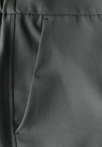 STREET ONE Loose fit Pants in Green