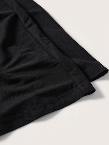 Loosefit Pantaloni 'DIEGO' di MANGO in nero