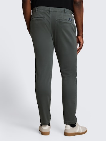 TOM TAILOR Men + Regular Hose in Grün