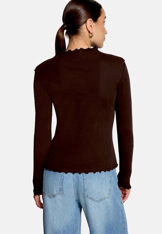 zero Shirt in Brown