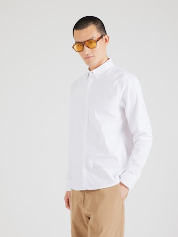 HOLLISTER - Ajuste regular Camisa en blanco: frente