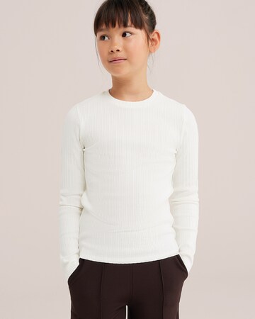 T-Shirt WE Fashion en blanc : devant