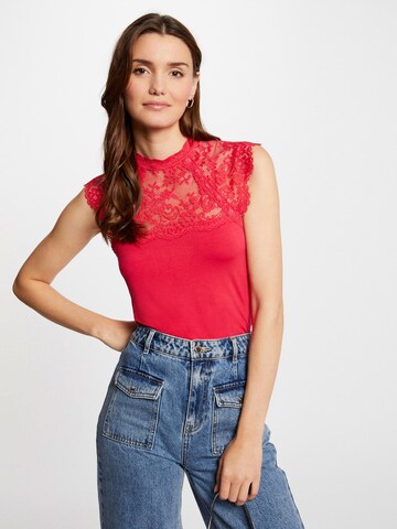 Morgan Top in Red: front