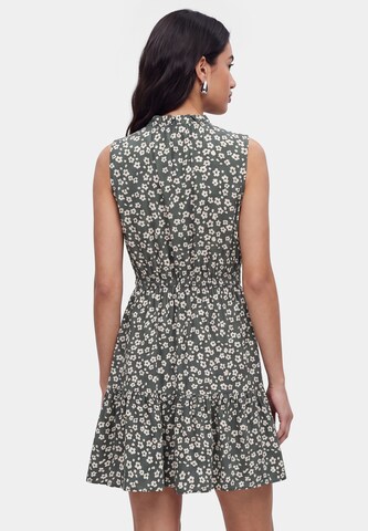 faina - Vestido de verano en verde