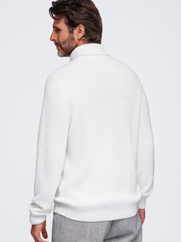 Ombre Sweater in White