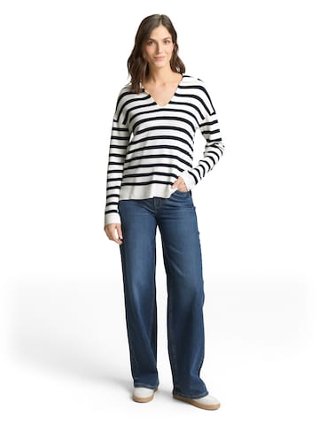 TOM TAILOR Sweater in White