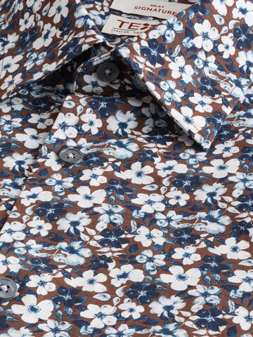 Slim fit Camicia di Next in marrone