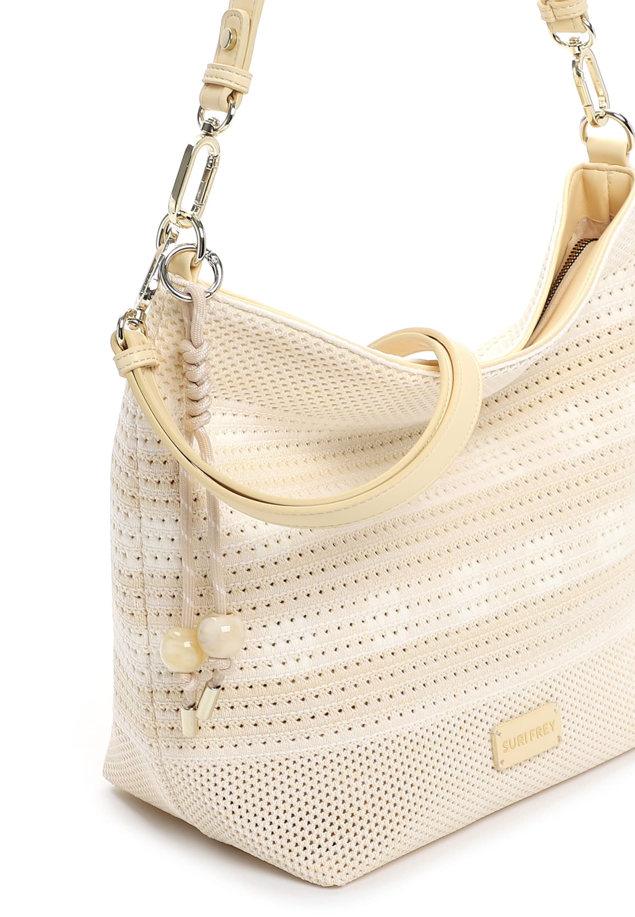 Suri Frey Buideltas ' SFY Ruby ' in Geel