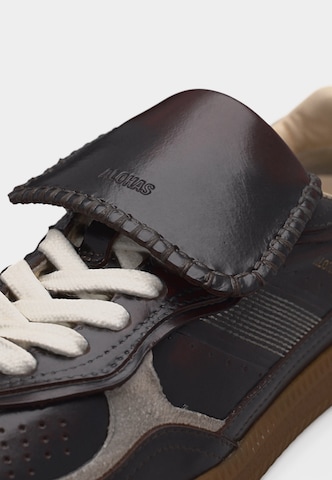 Alohas - Zapatillas deportivas bajas 'Club' en marrón