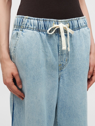 Barrel Jeans de la GAP pe albastru