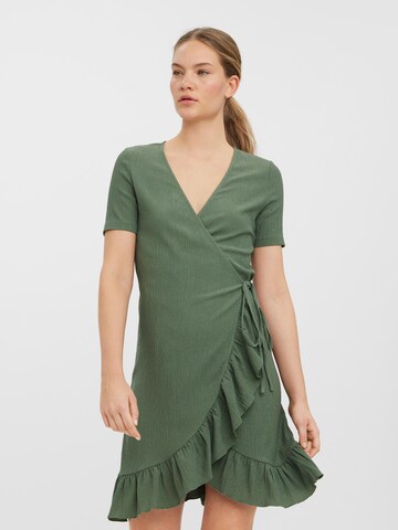 Robe 'Haya' Vero Moda Tall en vert : devant