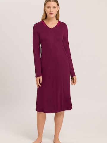 Hanro Nightgown ' Joela ' in Red: front