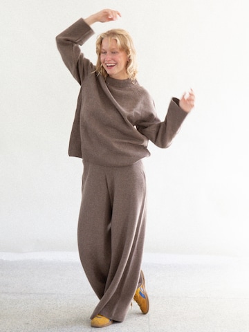 KOPYTO Wide Leg Sporthose in Braun