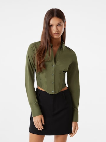 Bershka Blouse in Groen: voorkant