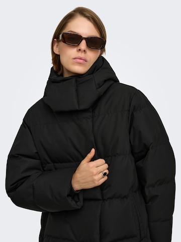 Veste d’hiver 'ONLSum' ONLY en noir