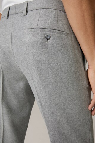 STRELLSON Slim fit Pleated Pants ' Kynd ' in Grey