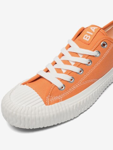 Baskets basses Bianco en orange