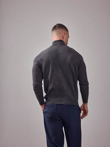 DAN FOX APPAREL Rollkragenpullover 'The Essential' in Grau