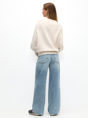 Pull&Bear Pullover i beige