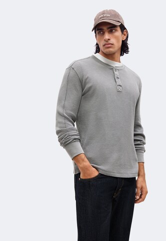 HOLLISTER Shirt in Grey: front