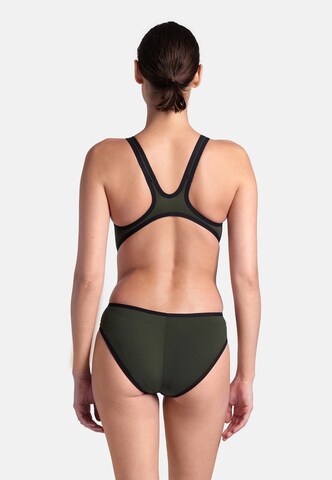 Bustieră Costum de baie sport 'ONE BIGLOGO' de la ARENA pe verde