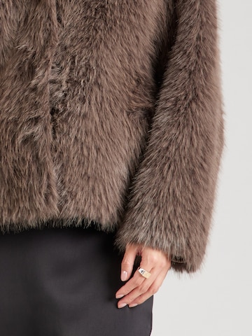 co'couture - Casaco de inverno 'Kita' em castanho